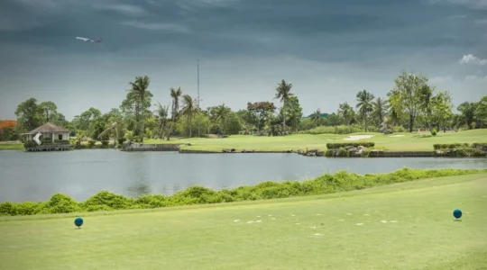 【中級コース】レイクウッド＜ゴルフ場手配＞